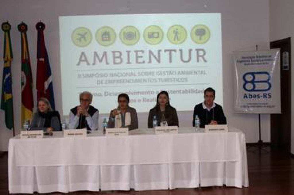 Evento em Canela alerta para importância da conscientização ambiental de empreendedores e turistas